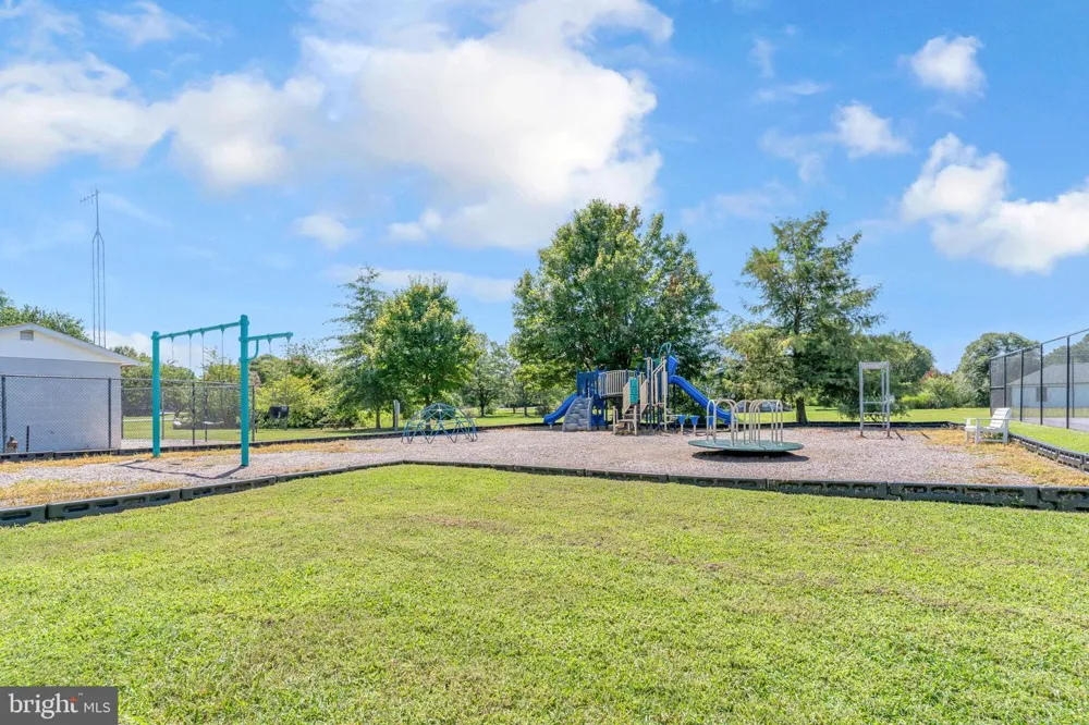 17597 WHITESTONE DRIVE Tall Timbers, MD 20690