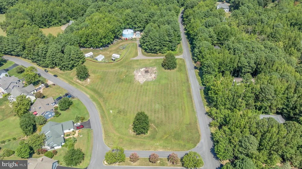 17597 WHITESTONE DRIVE Tall Timbers, MD 20690