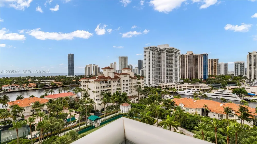 19955 NE 38th Ct #1205 Aventura, FL 33180