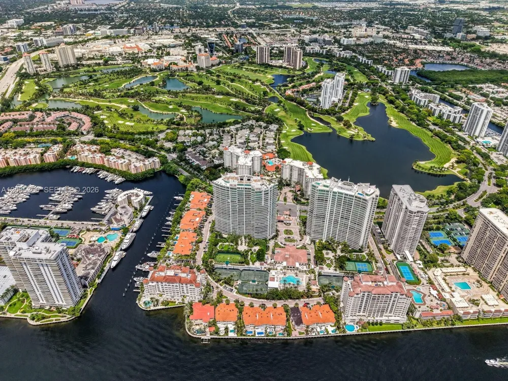 19955 NE 38th Ct #1205 Aventura, FL 33180