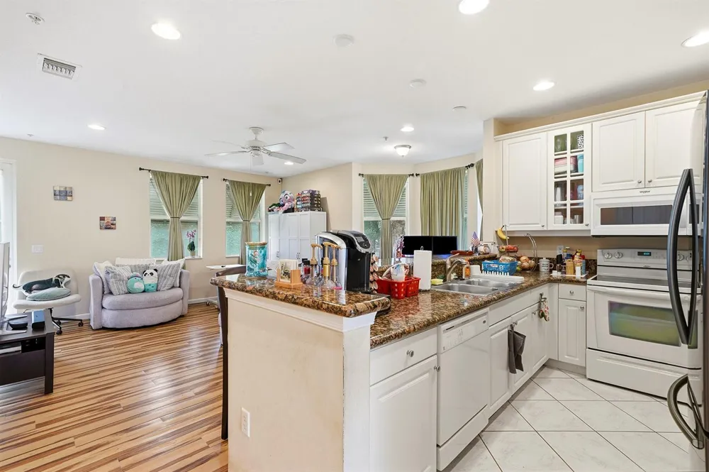 3902 White Peacock Lane Coconut Creek, FL 33073