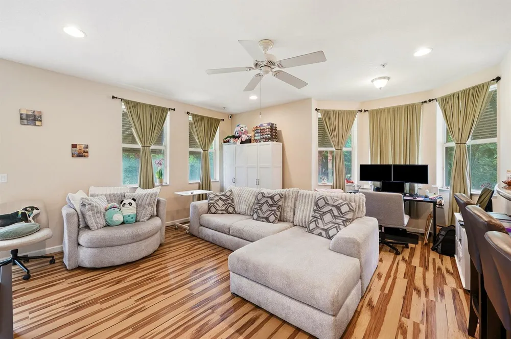 3902 White Peacock Lane Coconut Creek, FL 33073