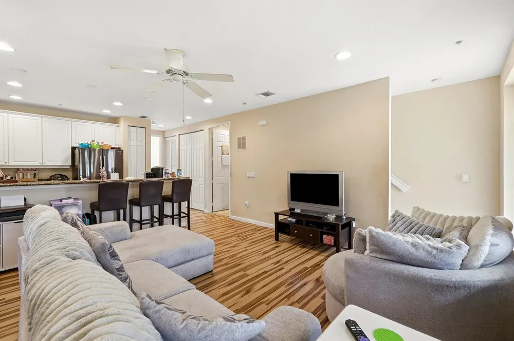3902 White Peacock Lane Coconut Creek, FL 33073