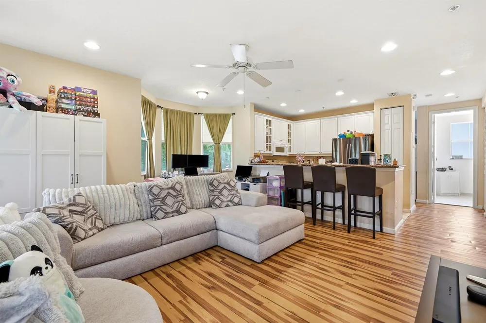 3902 White Peacock Lane Coconut Creek, FL 33073