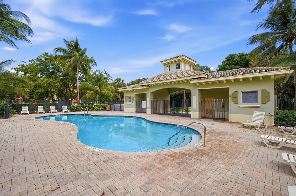 3902 White Peacock Lane Coconut Creek, FL 33073