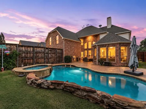 1728 Sandstone Drive