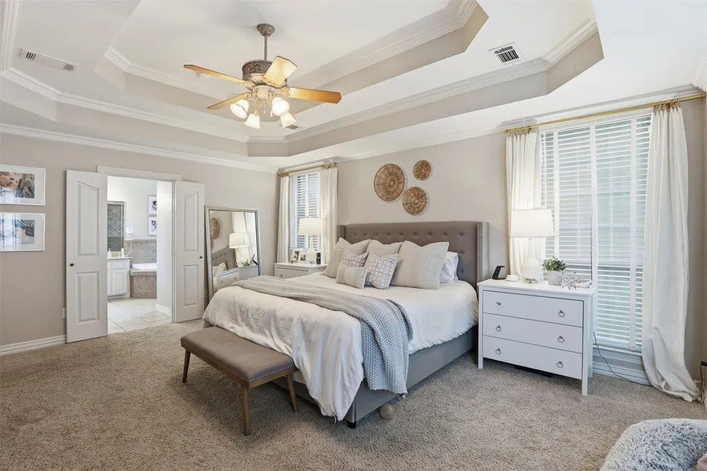 109 Palomino Shady Shores, TX 76208