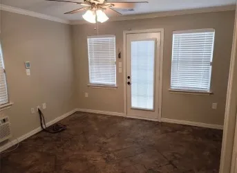 109 Palomino Shady Shores, TX 76208