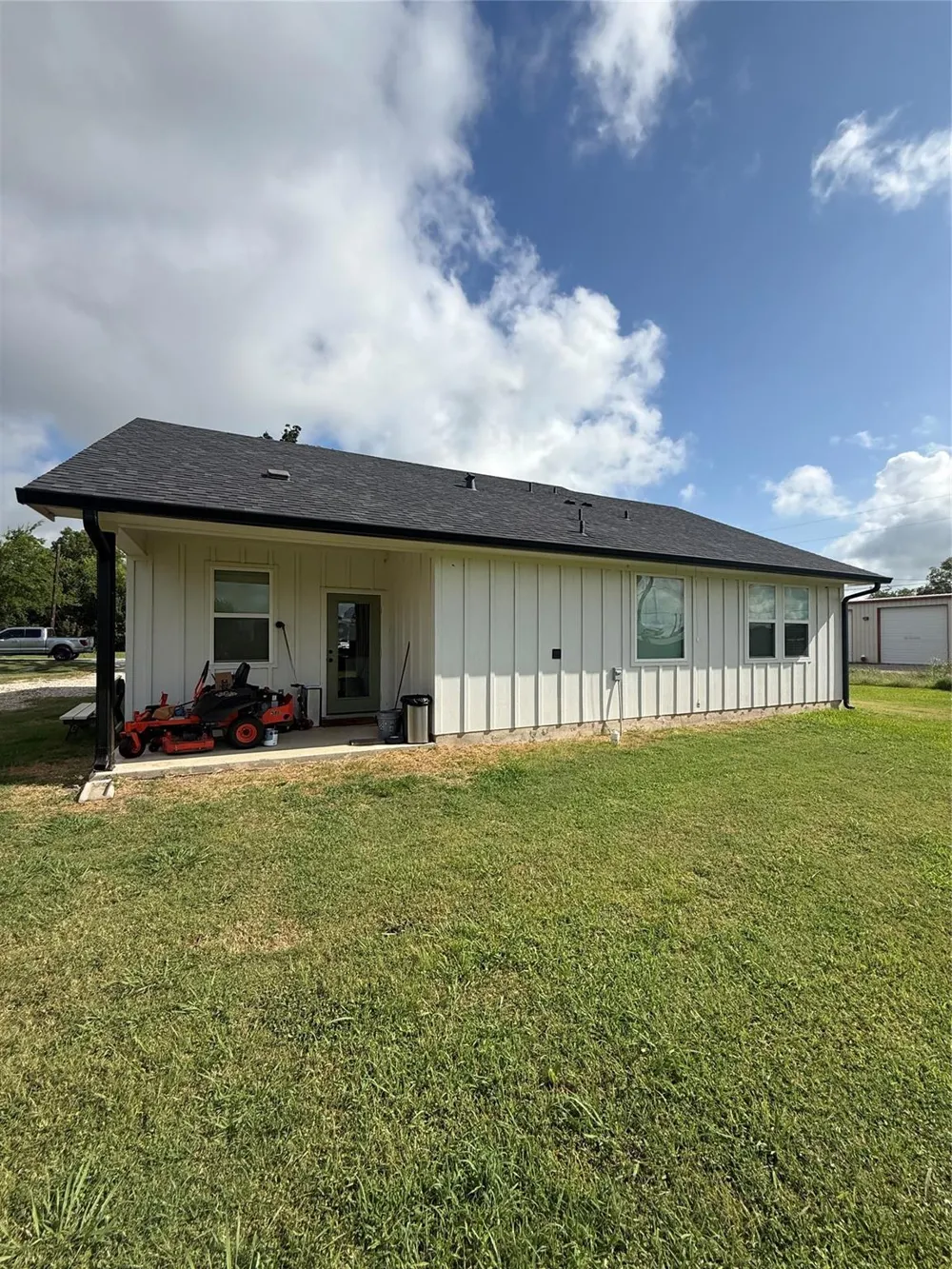 7235 Commerce Street Iola, TX 77861