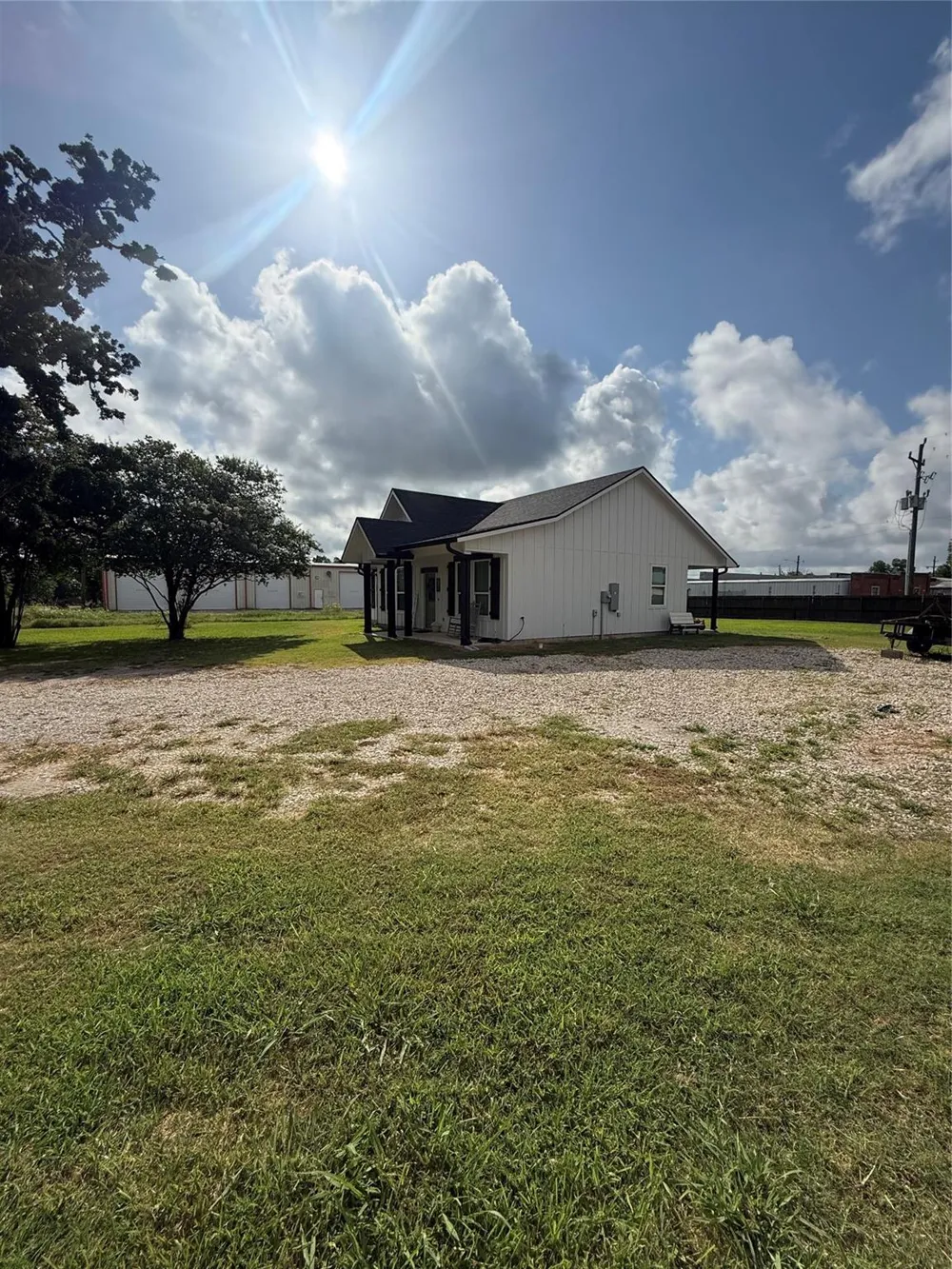 7235 Commerce Street Iola, TX 77861