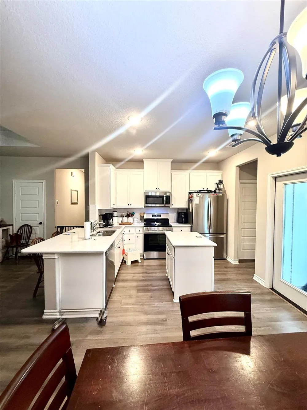 7235 Commerce Street Iola, TX 77861