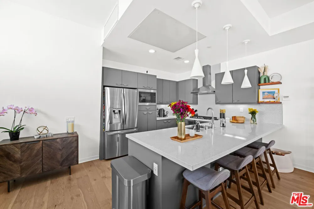 11037 Morrison Street North Hollywood, CA 91601