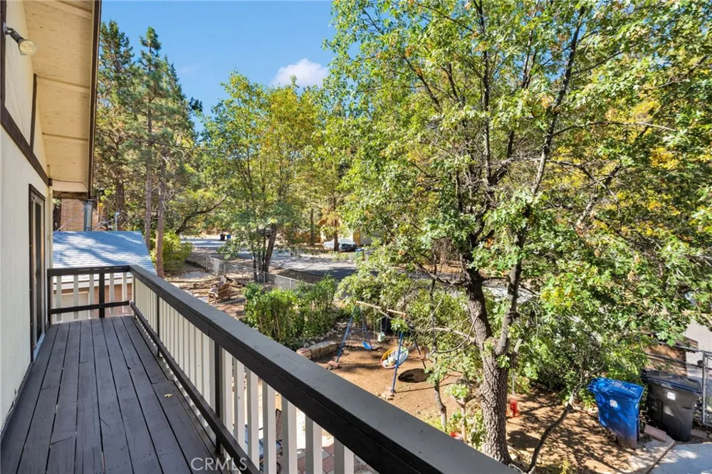 249 Cedar Lane Sugarloaf, CA 92314