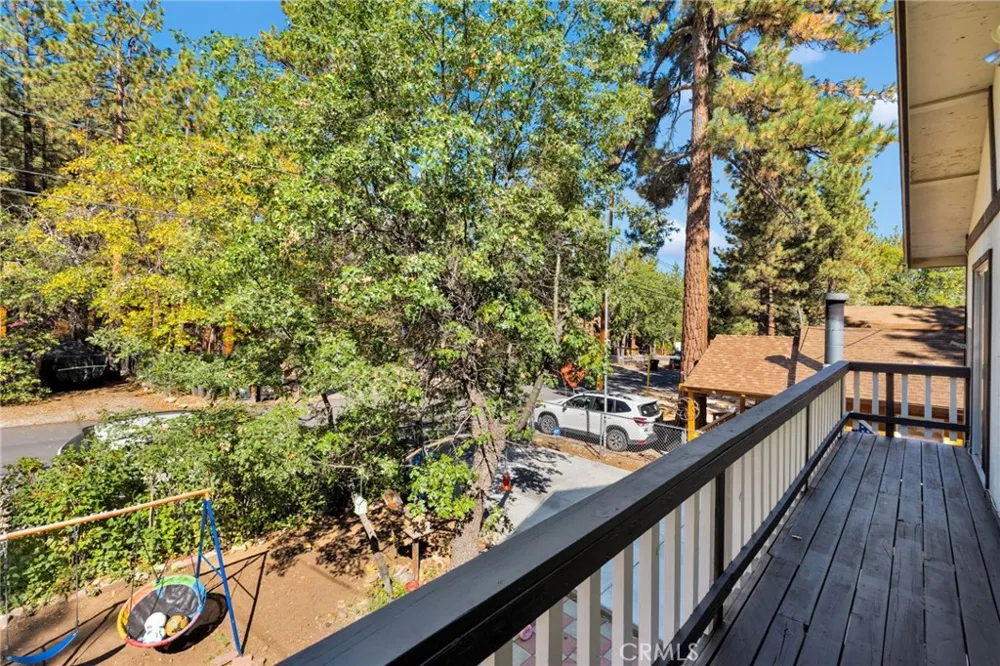 249 Cedar Lane Sugarloaf, CA 92314