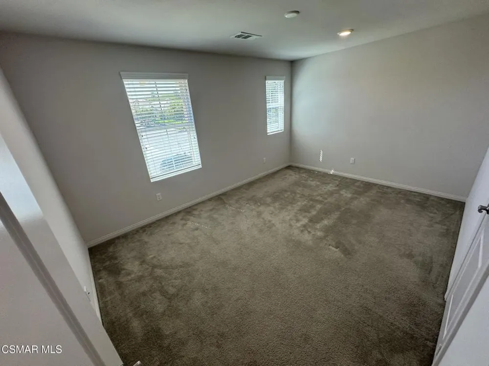 446 Almond Lane Simi Valley, CA 93065