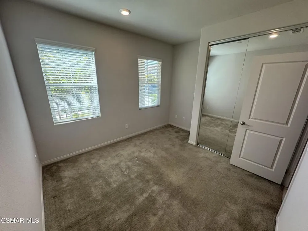 446 Almond Lane Simi Valley, CA 93065