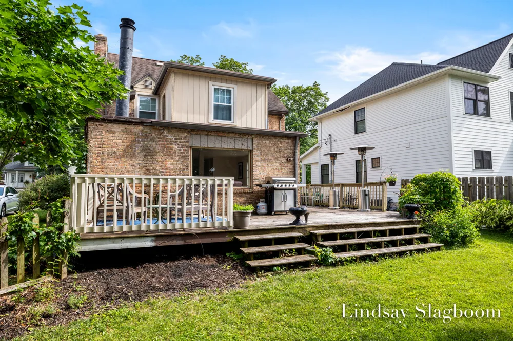 843 Orchard Avenue SE East Grand Rapids, MI 49506
