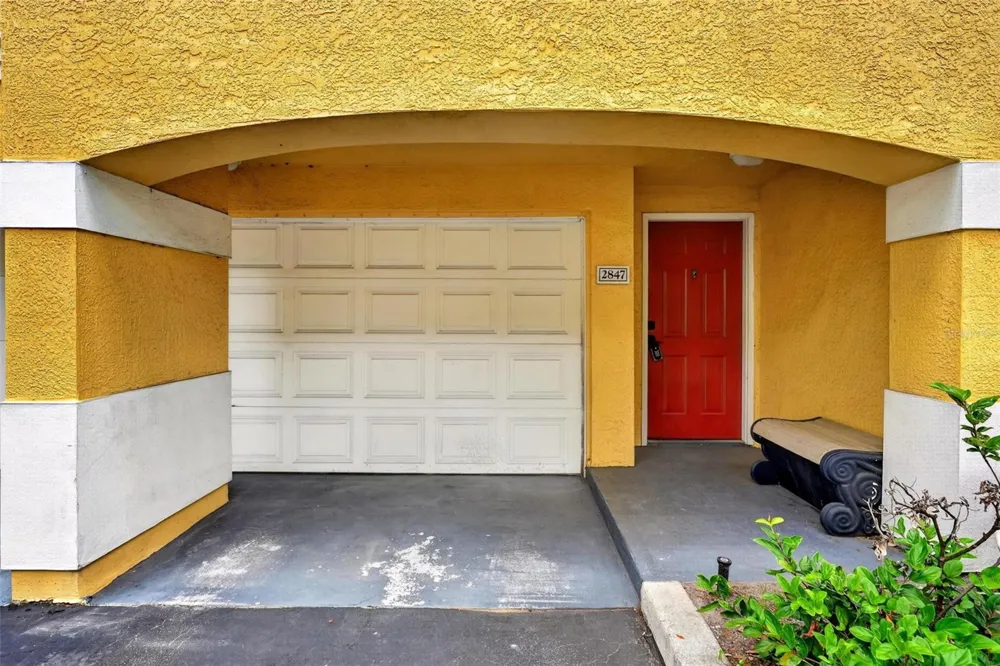 2847 SHADOW VIEW CIRCLE #2847 Maitland, FL 32751