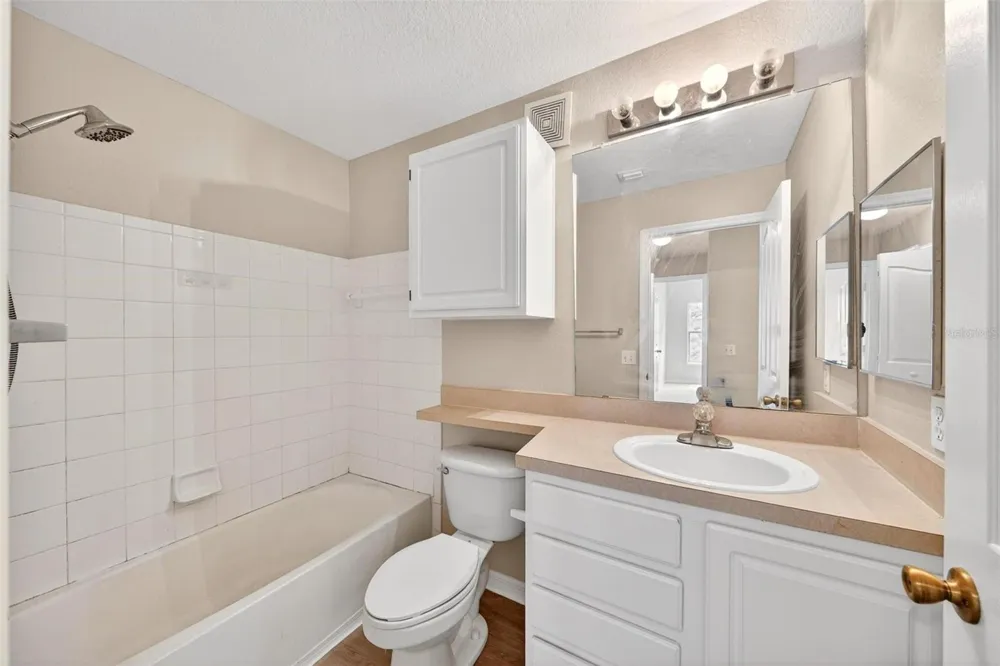 2847 SHADOW VIEW CIRCLE #2847 Maitland, FL 32751