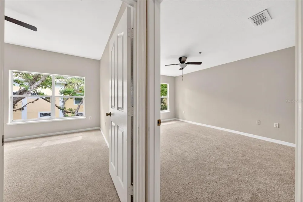 2847 SHADOW VIEW CIRCLE #2847 Maitland, FL 32751