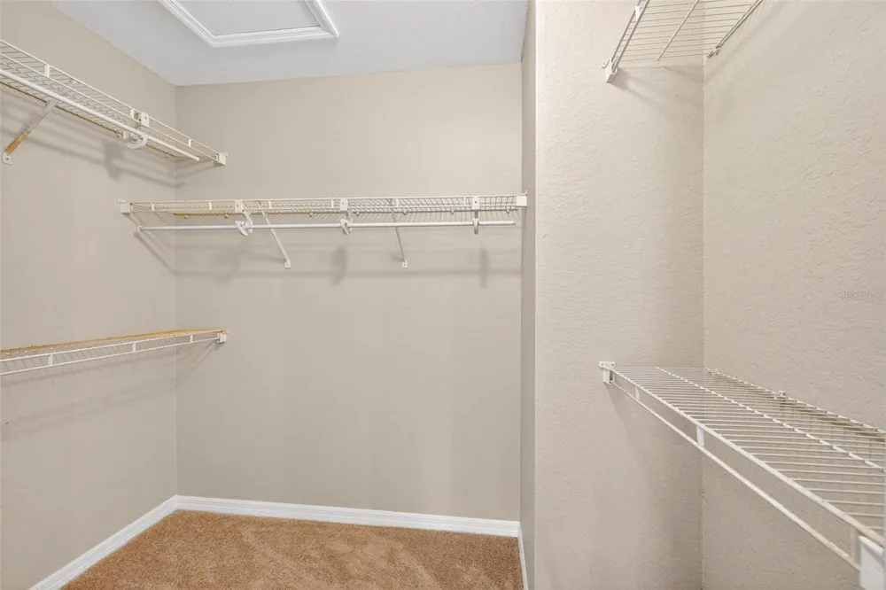 2847 SHADOW VIEW CIRCLE #2847 Maitland, FL 32751
