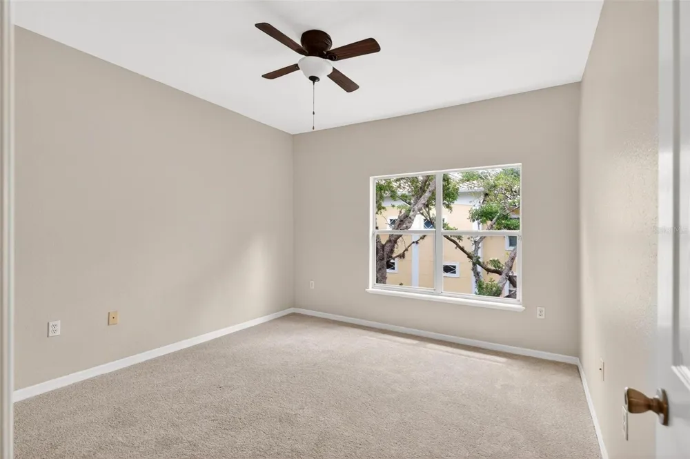 2847 SHADOW VIEW CIRCLE #2847 Maitland, FL 32751