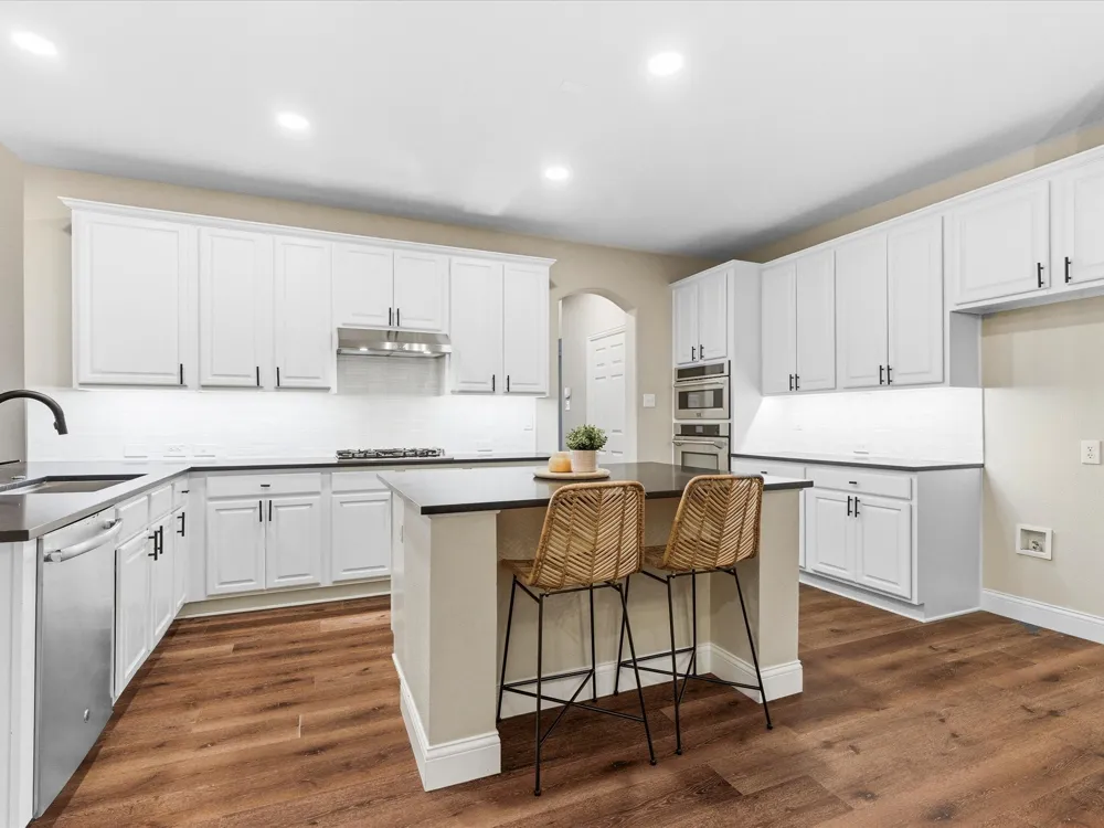 4128 Amhurst Drive Highland Village, TX 75077
