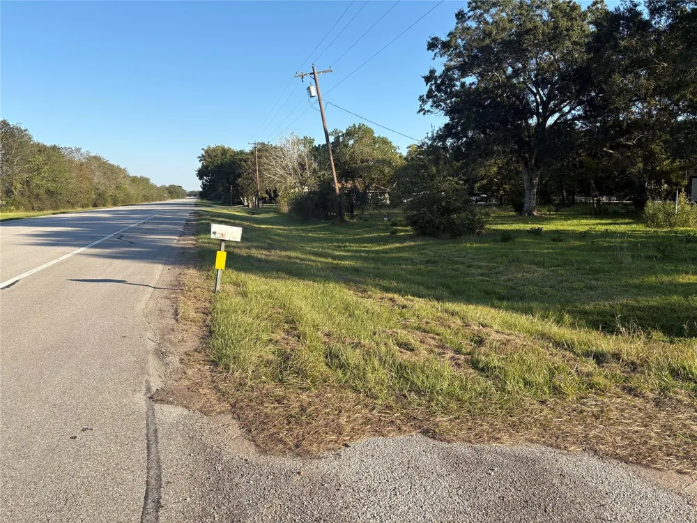 29156 Fm 1301 Road West Columbia, TX 77486