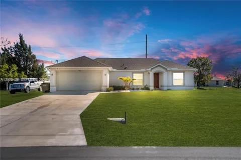 1105 NW 24th Pl