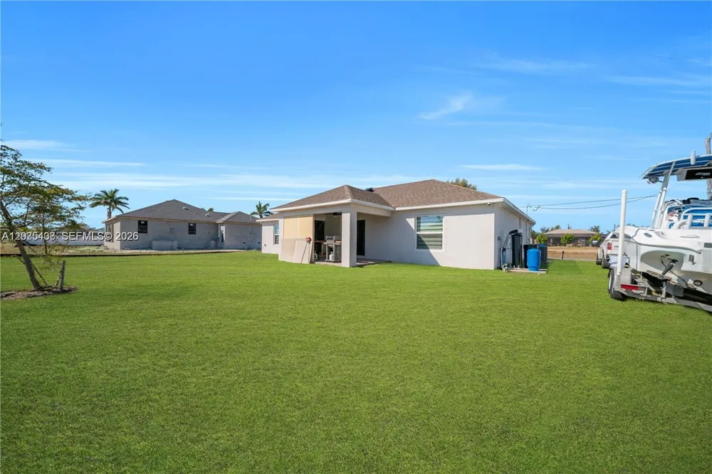 1105 NW 24th Pl Cape Coral, FL 33993