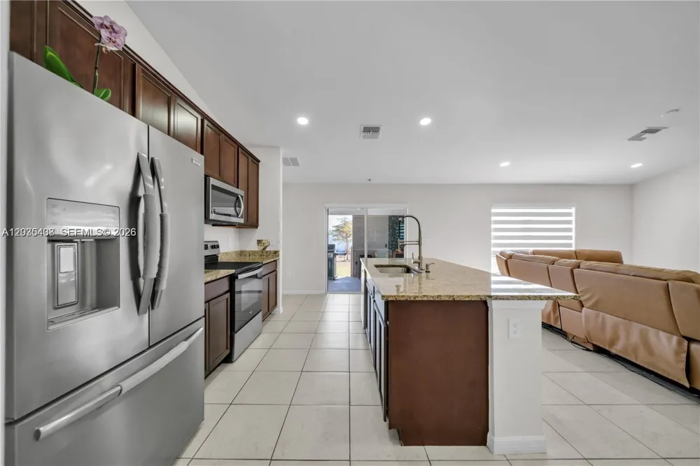 1105 NW 24th Pl Cape Coral, FL 33993