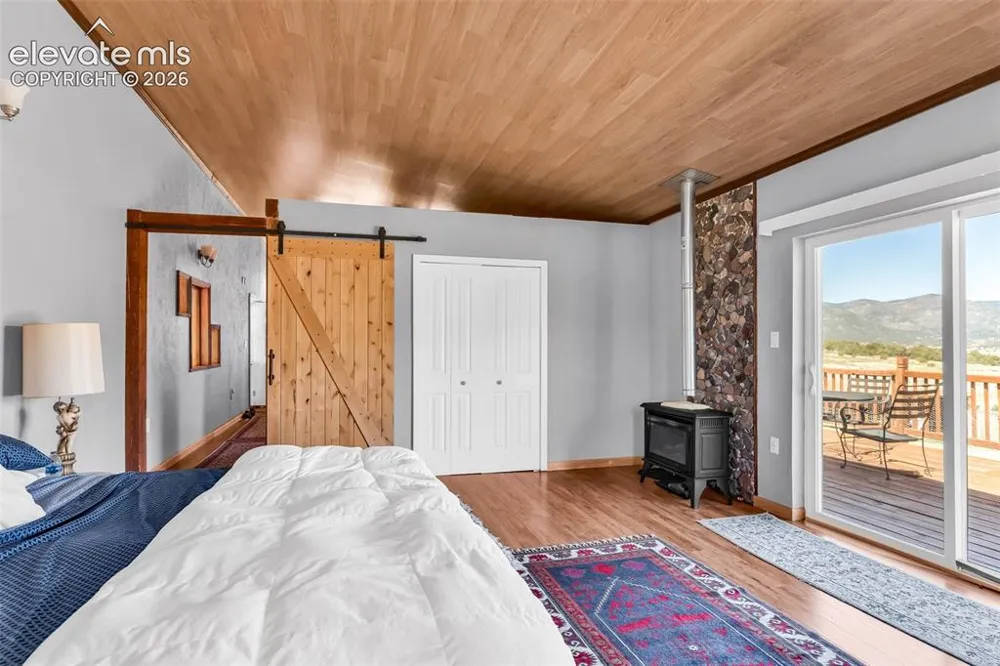 89 E Cactus Drive Canon City, CO 81212