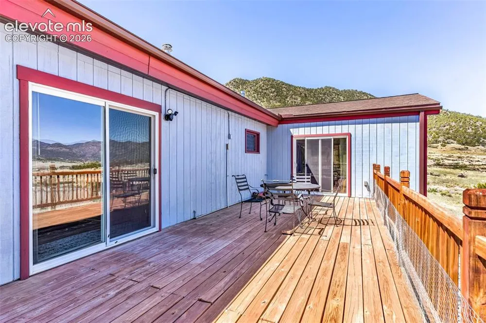 89 E Cactus Drive Canon City, CO 81212