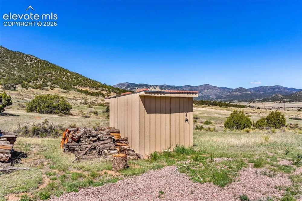 89 E Cactus Drive Canon City, CO 81212
