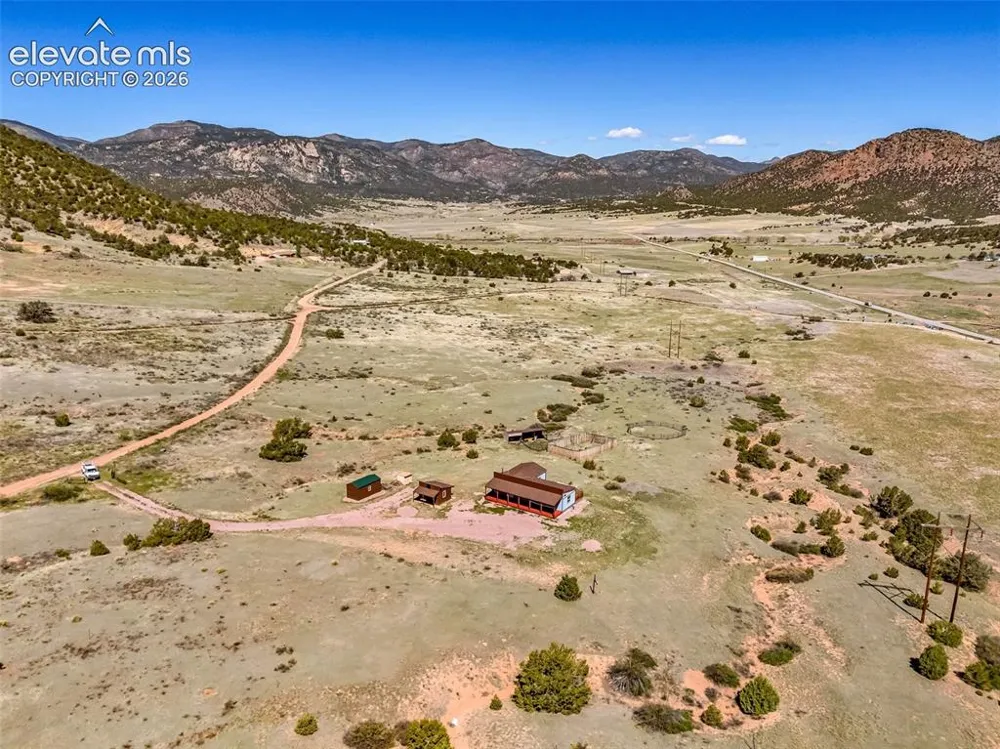 89 E Cactus Drive Canon City, CO 81212