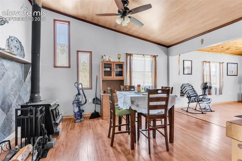 89 E Cactus Drive Canon City, CO 81212