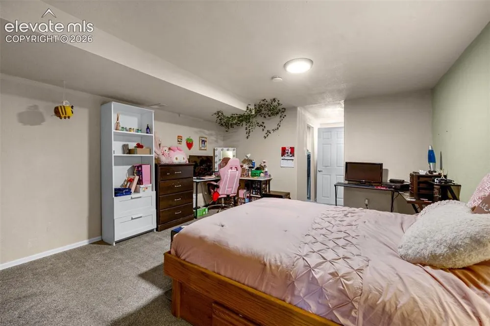 1259 S Winterhaven Drive Pueblo West, CO 81007