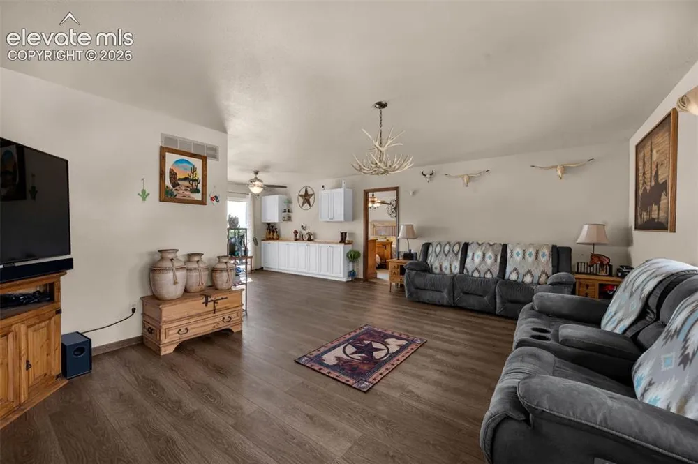 1259 S Winterhaven Drive Pueblo West, CO 81007