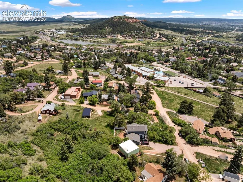 410 Thompson Place Palmer Lake, CO 80133