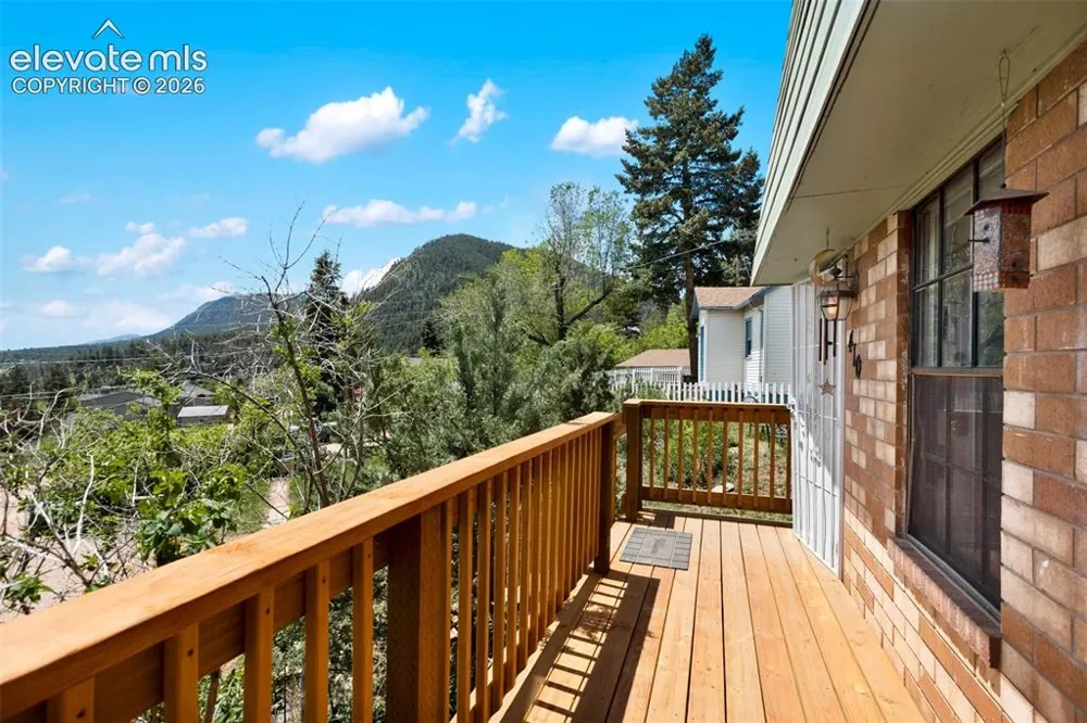 410 Thompson Place Palmer Lake, CO 80133