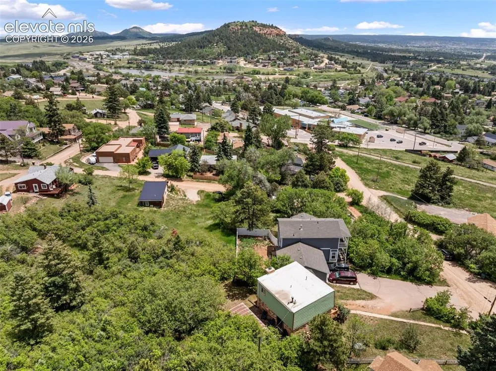 410 Thompson Place Palmer Lake, CO 80133