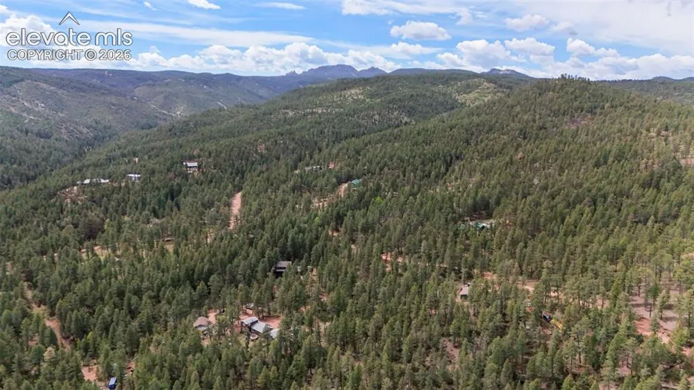 1424 High Drive Sedalia, CO 80135