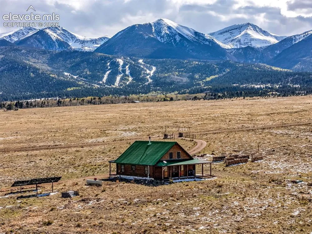 233 Prairie Road Westcliffe, CO 81522