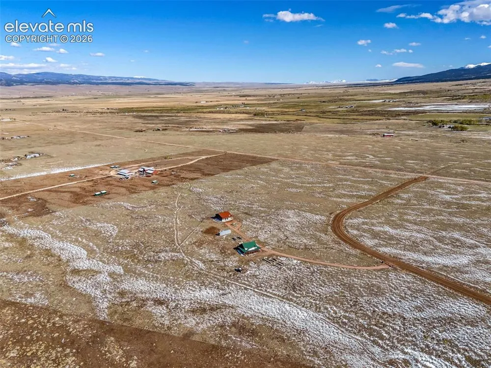 233 Prairie Road Westcliffe, CO 81522