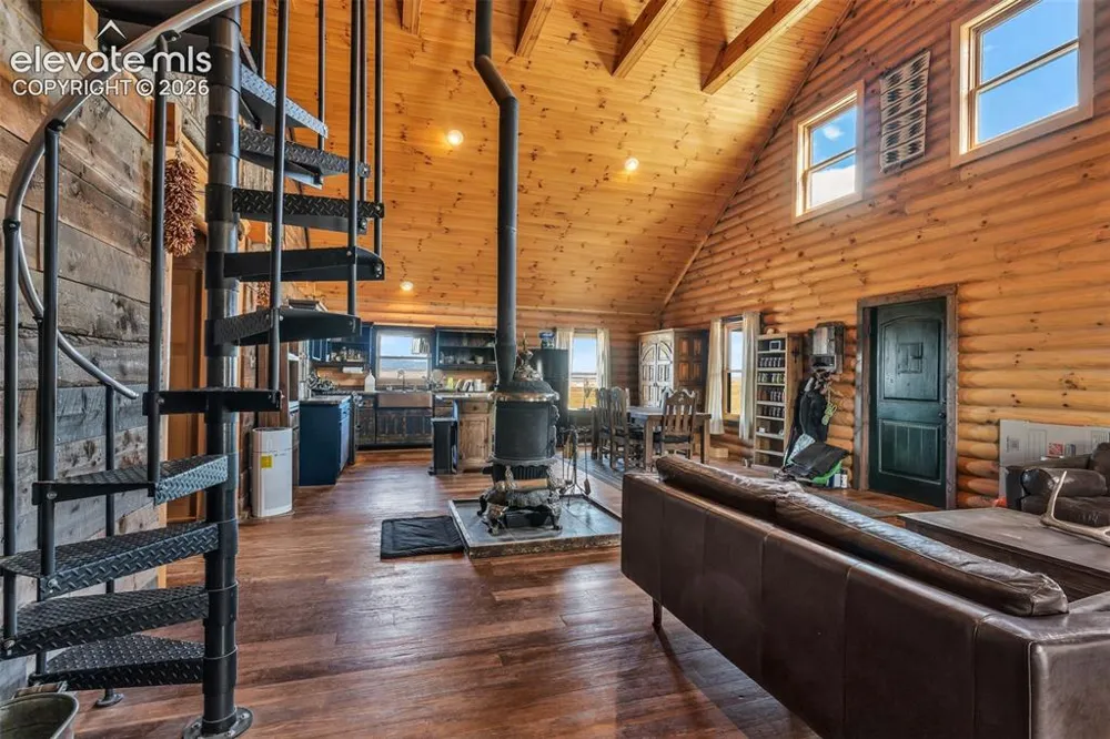 233 Prairie Road Westcliffe, CO 81522