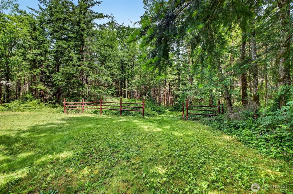 34888 336th Avenue SE Enumclaw, WA 98022