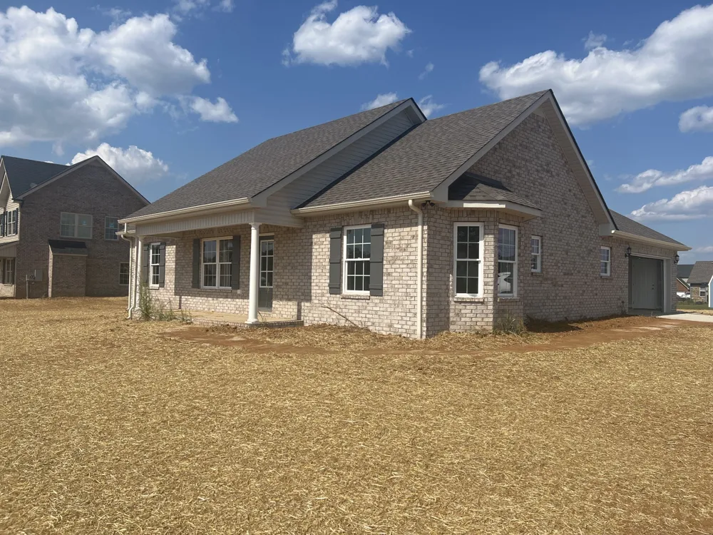 3370 Curie Circle Christiana, TN 37037