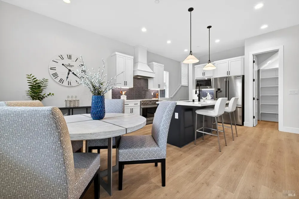 357 Cornell Street Windsor, CA 9549