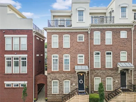 299 Green Street