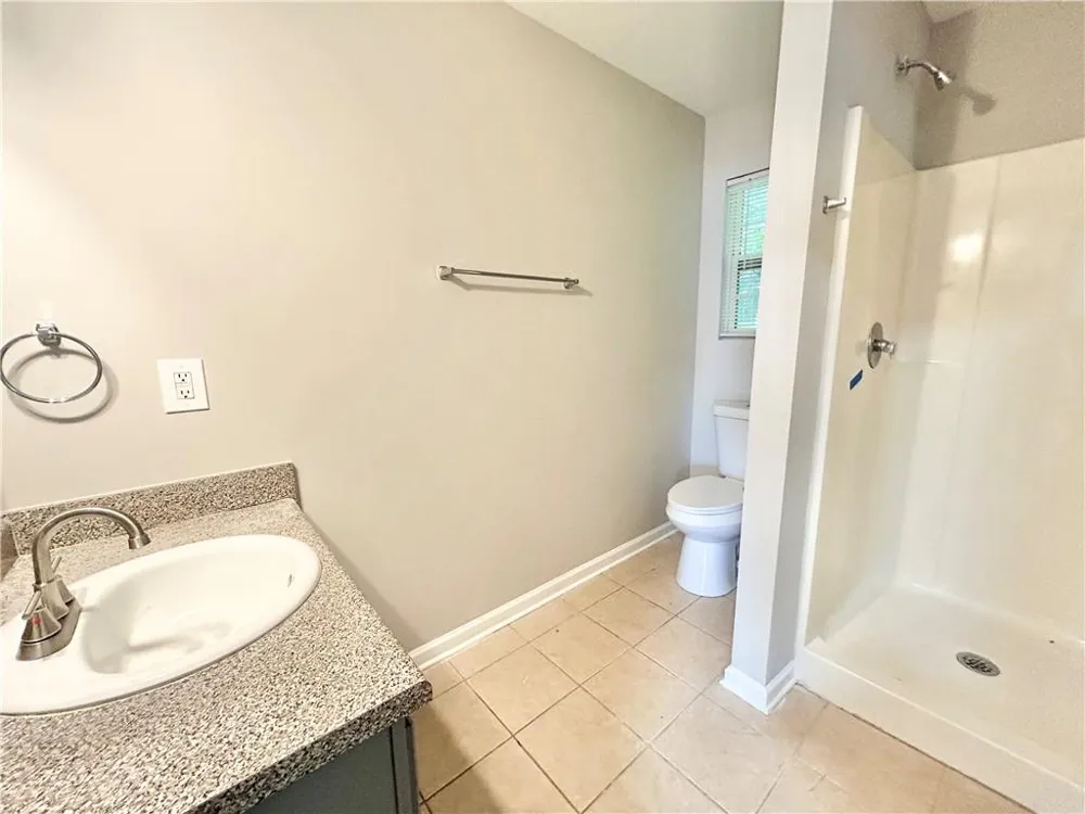 845 Store House Court #B Monroe, GA 30655